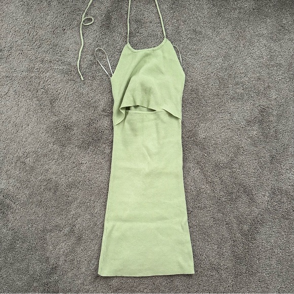Kendall & Kylie Dresses & Skirts - Kendall & Kylie Green Dress
